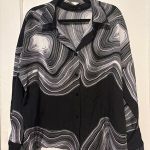 Abstract long sleeve